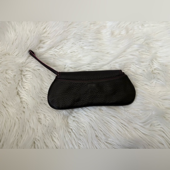 Cole Haan Black Leather Wristlet with Buckle Detail Y2K - Picture 2 of 5